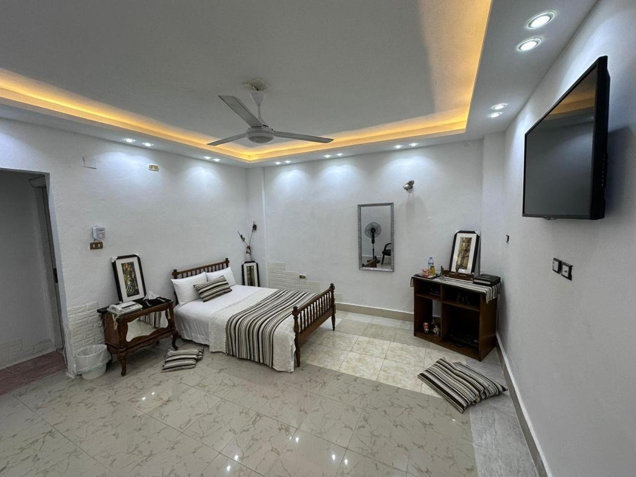 Emma'S Studio Room - Nasr City Il Il Cairo Esterno foto