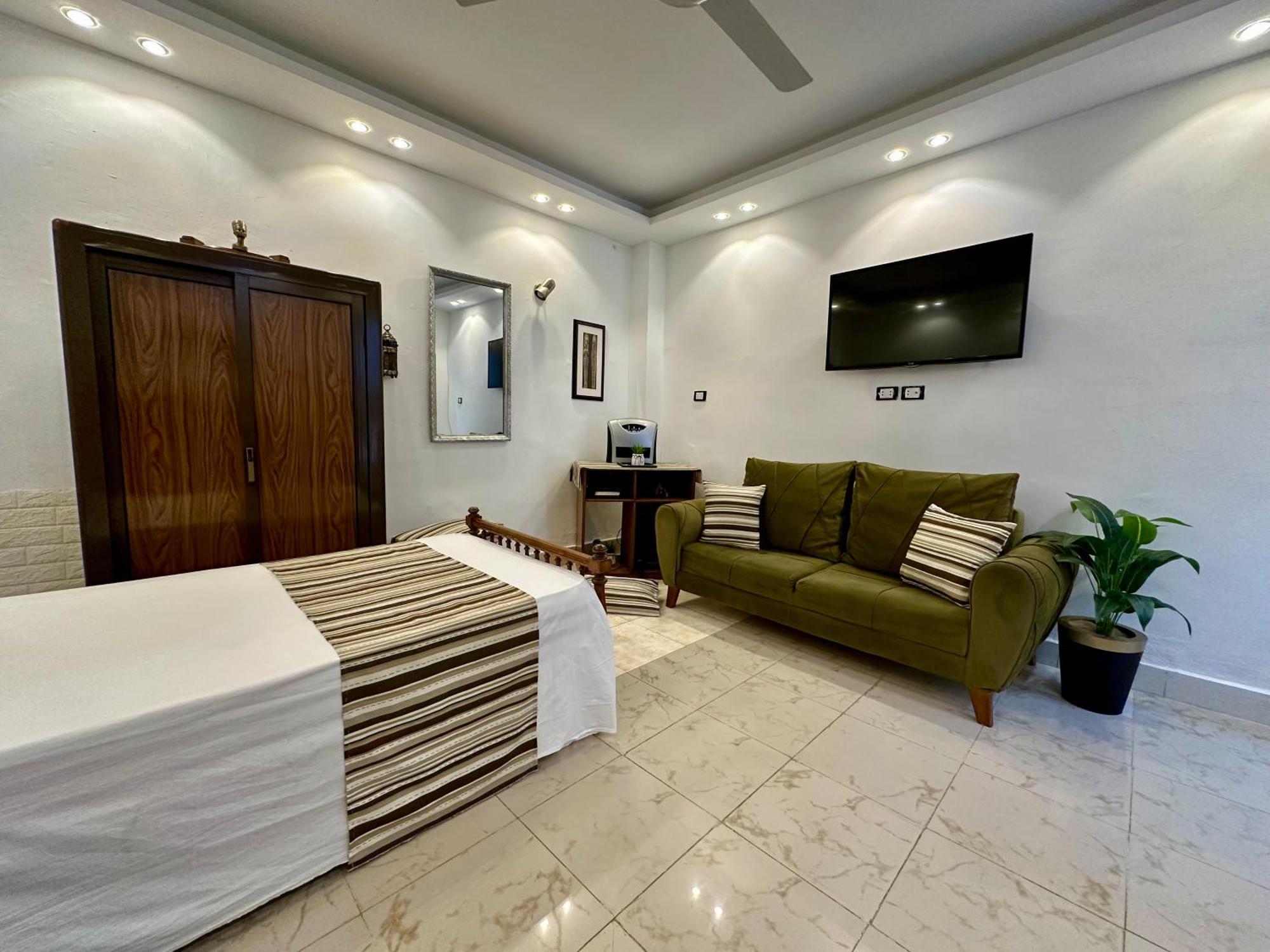 Emma'S Studio Room - Nasr City Il Il Cairo Esterno foto
