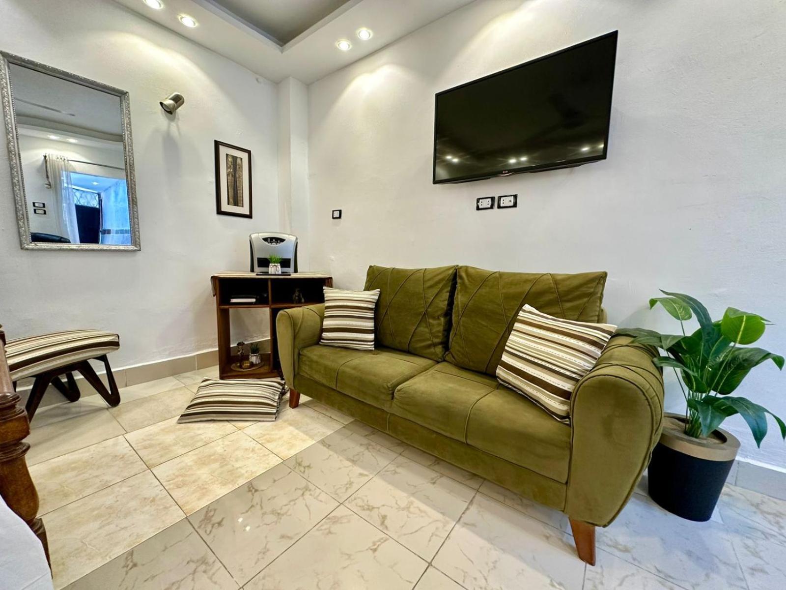 Emma'S Studio Room - Nasr City Il Il Cairo Esterno foto